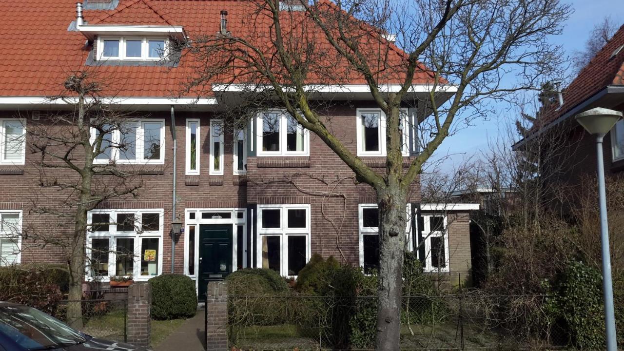 Place 2 Be Bed and Breakfast Eindhoven Exteriör bild