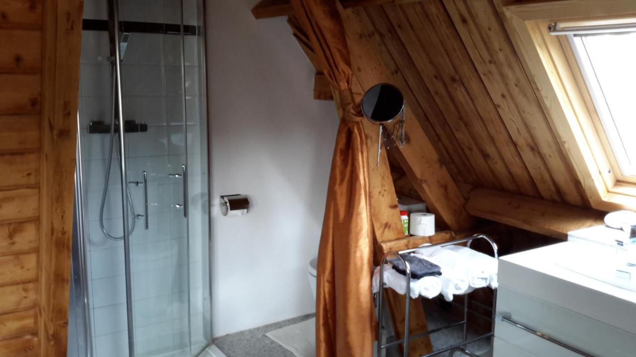 Place 2 Be Bed and Breakfast Eindhoven Exteriör bild