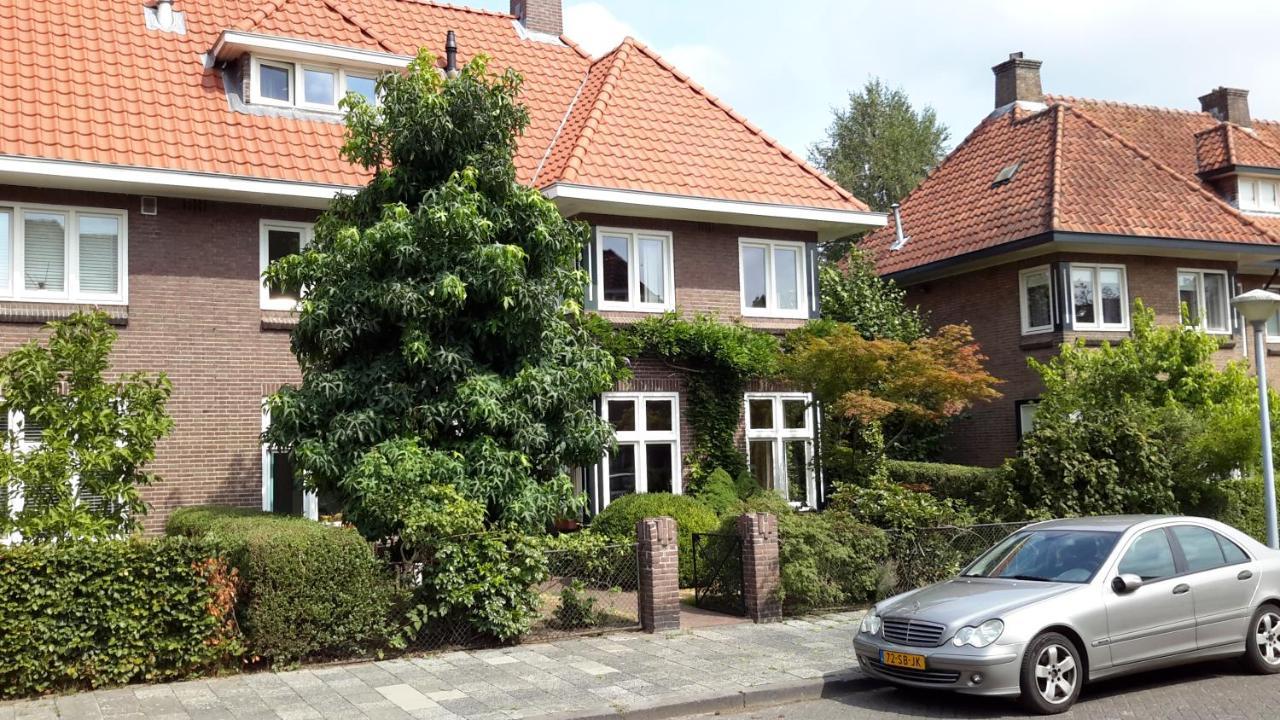 Place 2 Be Bed and Breakfast Eindhoven Exteriör bild