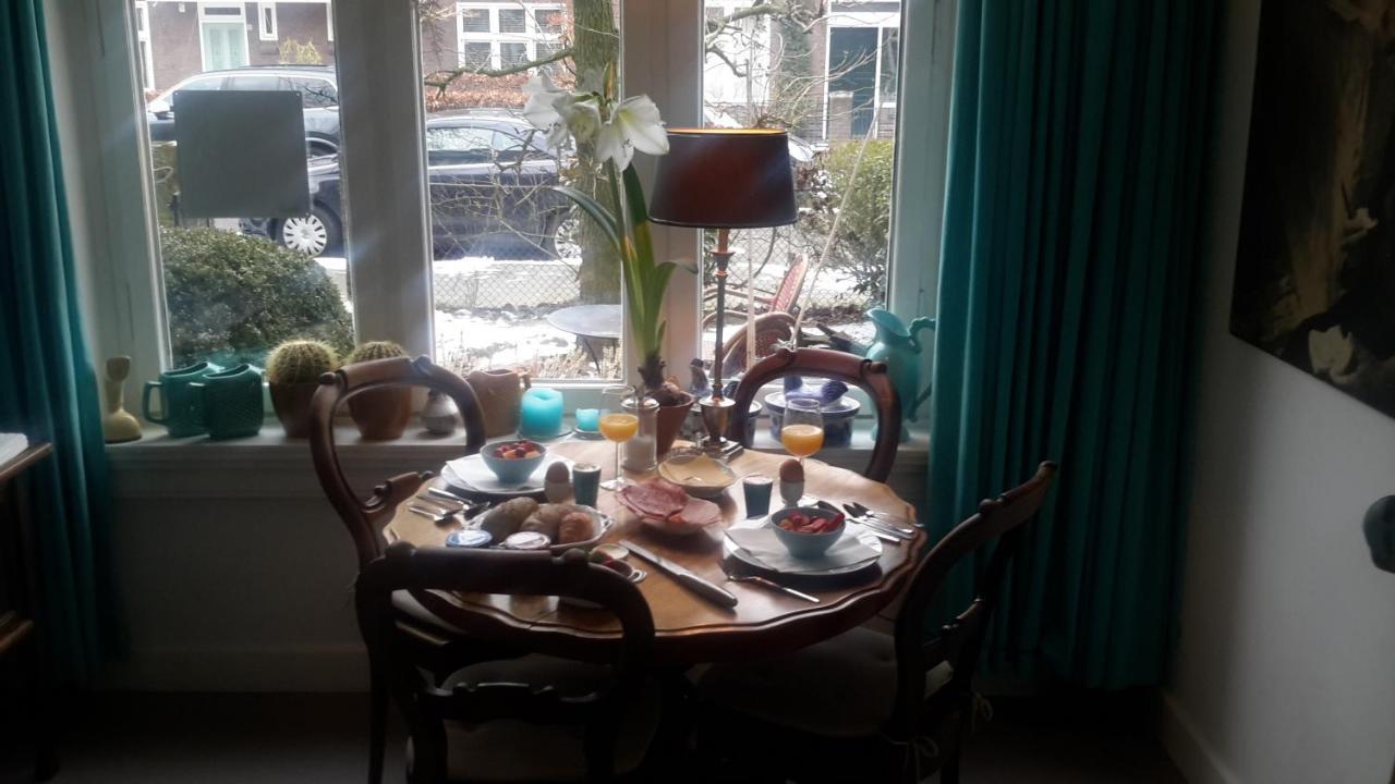 Place 2 Be Bed and Breakfast Eindhoven Exteriör bild